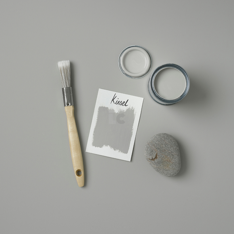 RUST-OLEUM CHALKY FINISH FURNITURE PAINT - kredasta boja za namještaj (DIY)