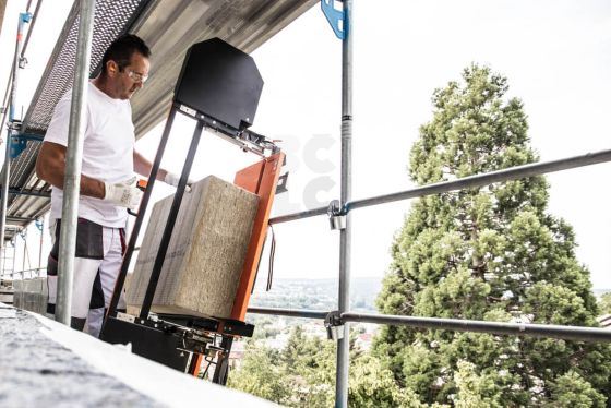 ROKAMAT Tigris 850 CX aku rezač izolacije + 2x 18V/5,2Ah + ASC 55 punjač