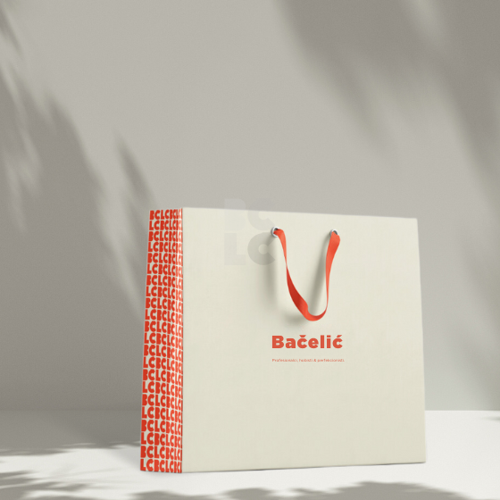 BČLĆ ukrasna poklon vrećica veća dim. 345x130x300 - siva