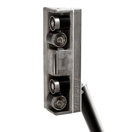 Kutni valjak za nanošenje mase za izravnavanje